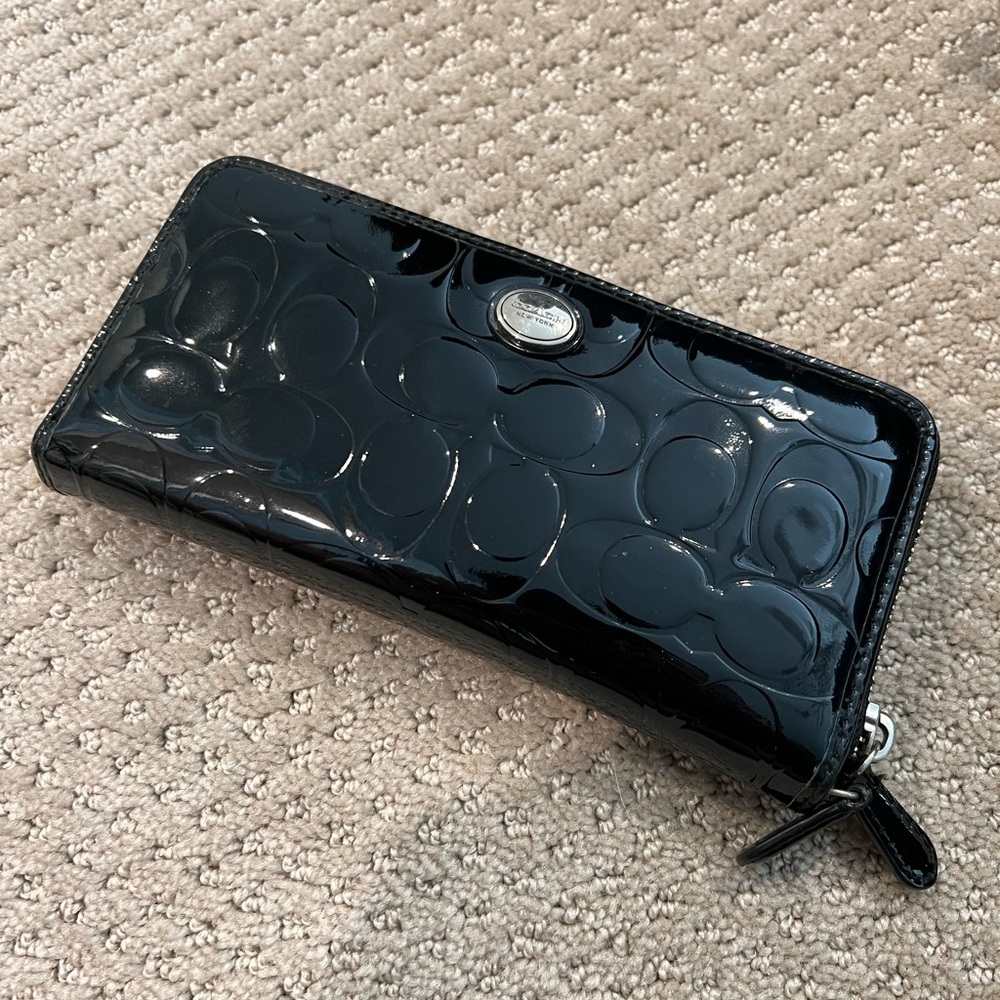 Coach Black signature Embossed Wallet